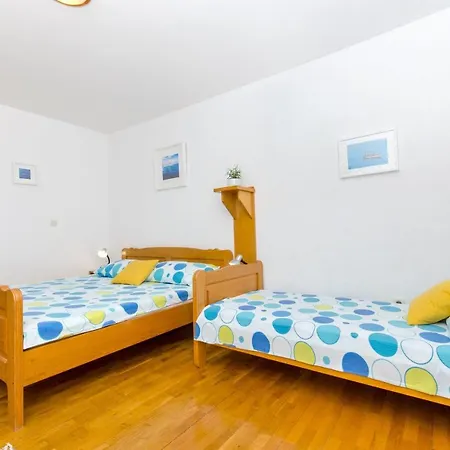 Apartmán Bee Maja *