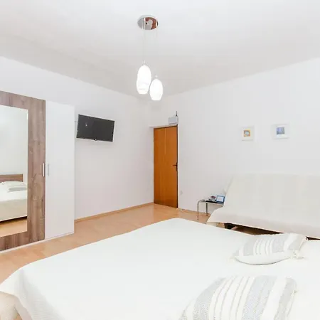 Apartman Apartments Bee Maja Trogir