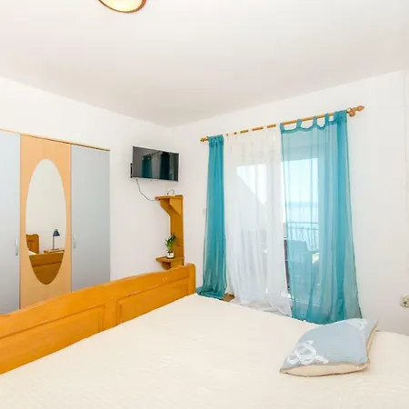 Apartments Bee Maja Trogir
